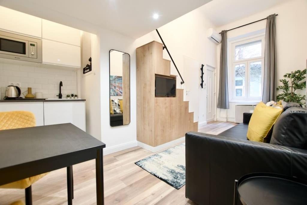 Premium Apartment By Hi5- Brody Street Budapest Exterior foto