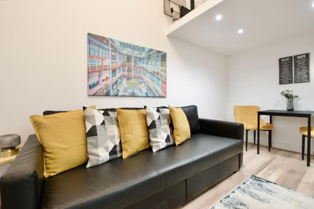 Premium Apartment By Hi5- Brody Street Budapest Exterior foto